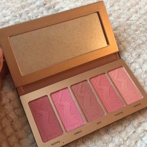 Tarte limited edition blush palette